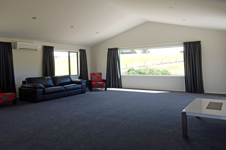 Photo of property in 38 Hollys Lane, Weston, Oamaru, 9401