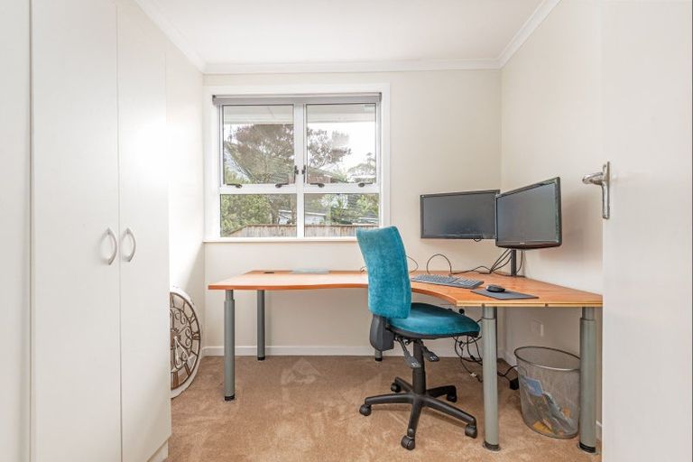 Photo of property in 176 Bridge Street, Bulls, 4818