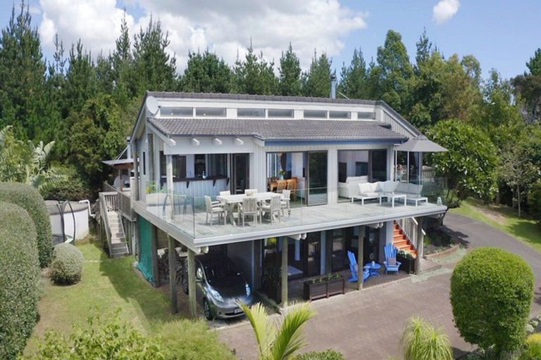 Photo of property in 72 Rewa Road, Maraetai, Auckland, 2018