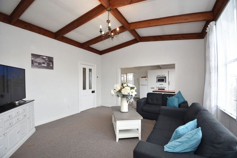 Photo of property in 83 Robertson Street, Richmond, Invercargill, 9810