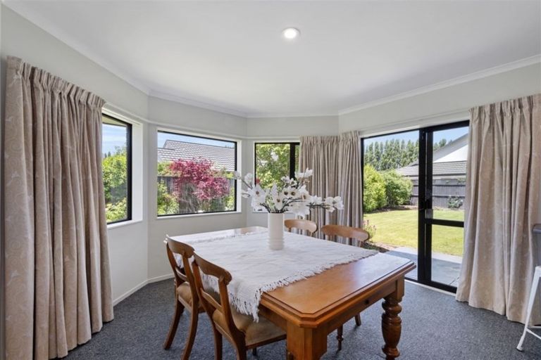 Photo of property in 77 O'neill Avenue, Northwood, Christchurch, 8051