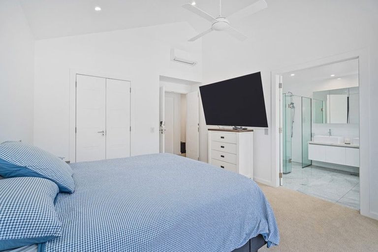 Photo of property in 16/6 The Marina, Tairua, 3508