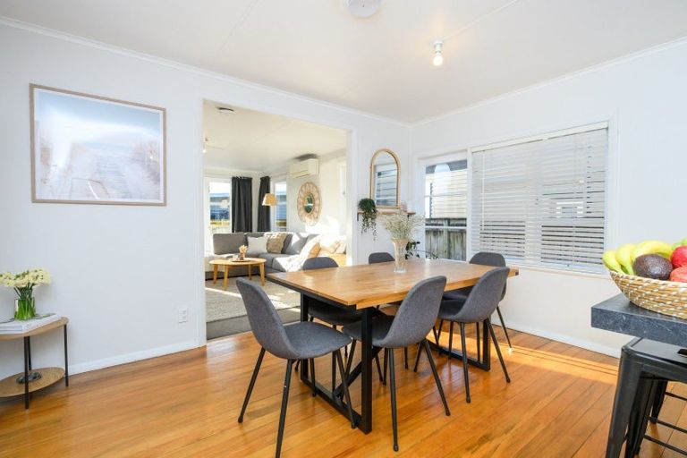 Photo of property in 15b Lifford Place, Awapuni, Palmerston North, 4412