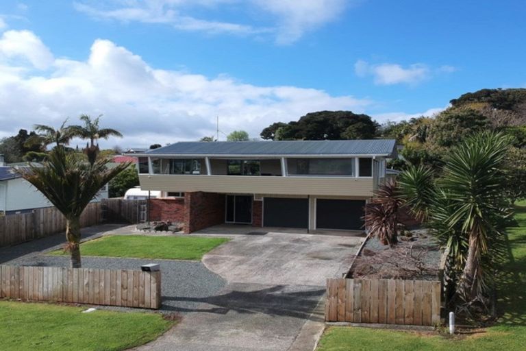 Photo of property in 10 Crawford Crescent, Te Kamo, Whangarei, 0112