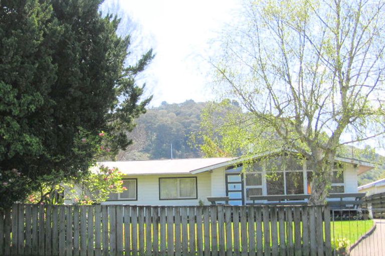 Photo of property in 27 Bell Road, Western Heights, Rotorua, 3015