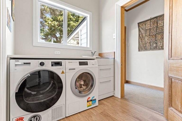 Photo of property in 2566 State Highway 2, Ahikouka, Greytown, 5794