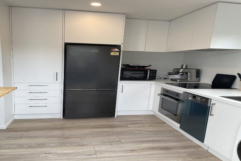 Photo of property in 1/130 Olliviers Road, Phillipstown, Christchurch, 8011