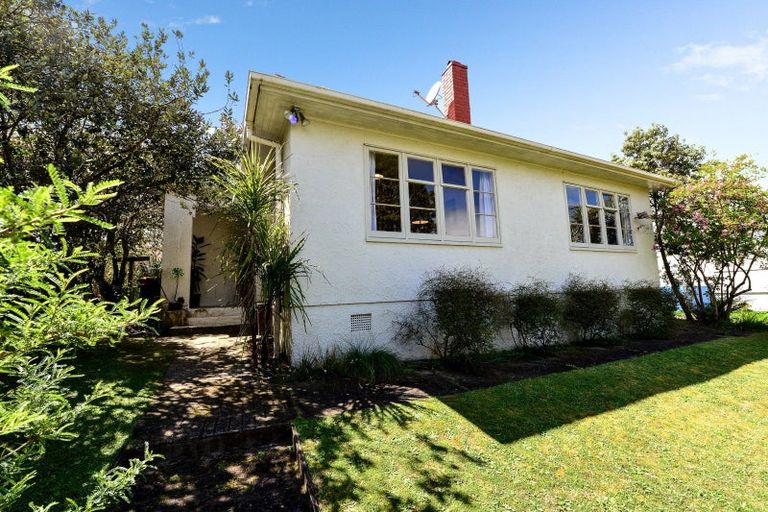 Photo of property in 38 Plunket Terrace, Hamilton East, Hamilton, 3216