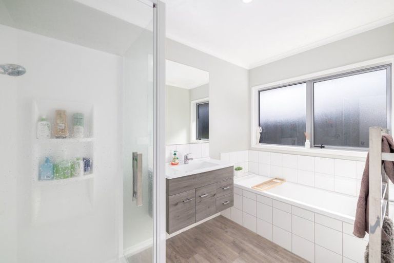 Photo of property in 18 Te Korari Street, Marshland, Christchurch, 8083