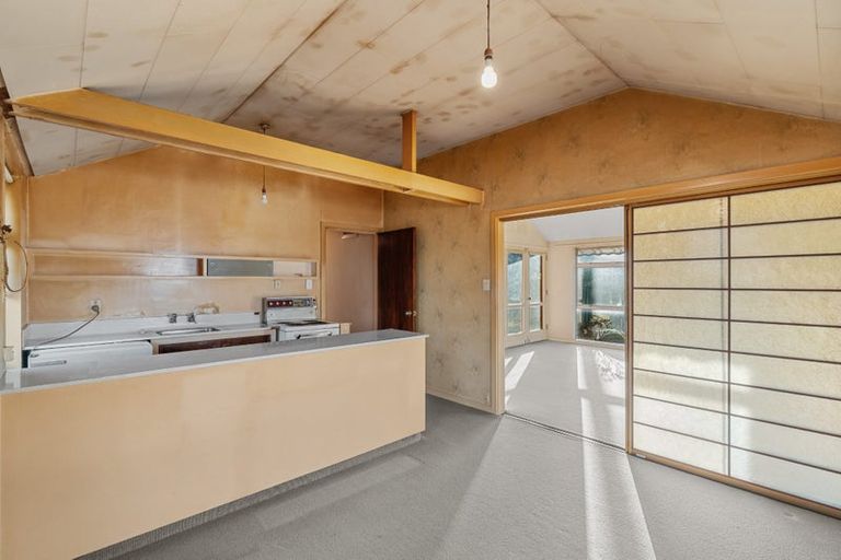 Photo of property in 2 Joyce Crescent, Ilam, Christchurch, 8041