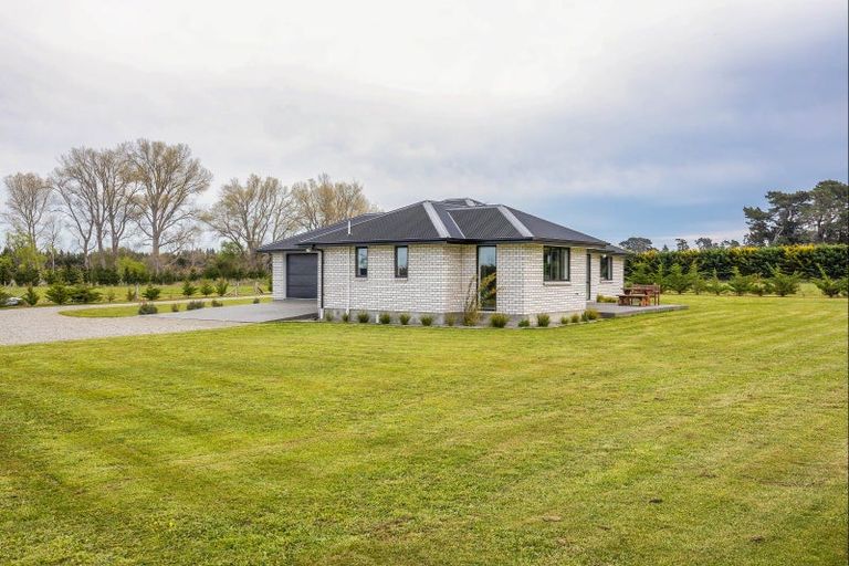 Photo of property in 956 Oxford Road, Fernside, Rangiora, 7471