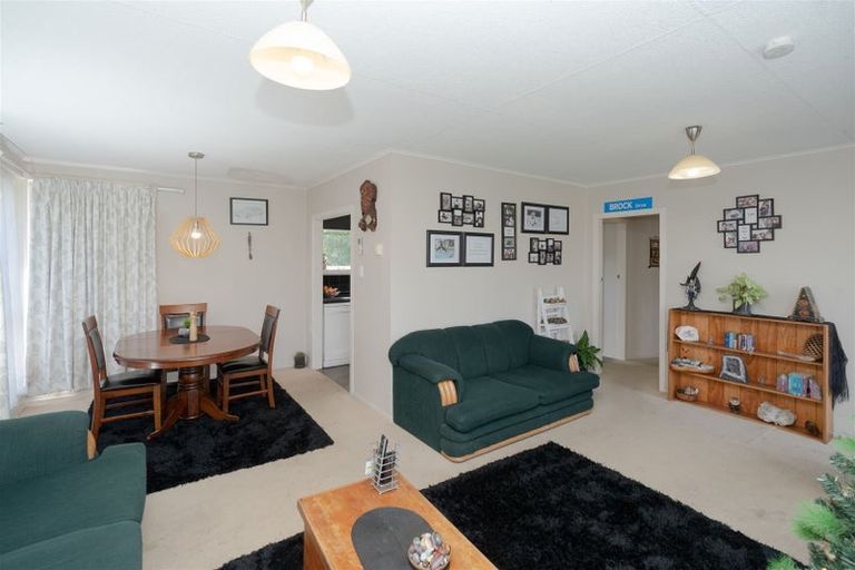 Photo of property in 5 Filmer Place, Melville, Hamilton, 3206