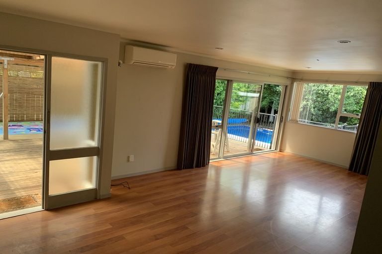 Photo of property in 42 Tabitha Crescent, Henderson, Auckland, 0612