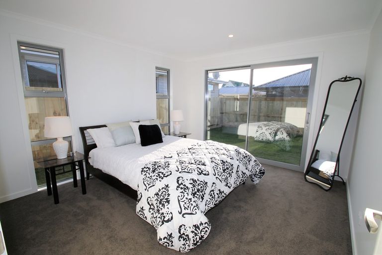 Photo of property in 60 Silverstream Drive, Mosgiel, 9024