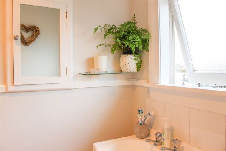 Photo of property in 6 Wallace Street, Kensington, Timaru, 7910