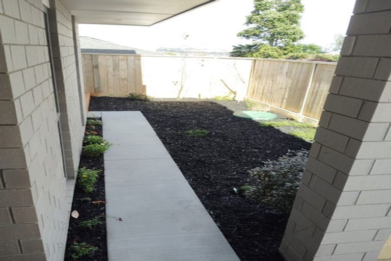 Photo of property in 34b Bradbury Road, Botany Downs, Auckland, 2010