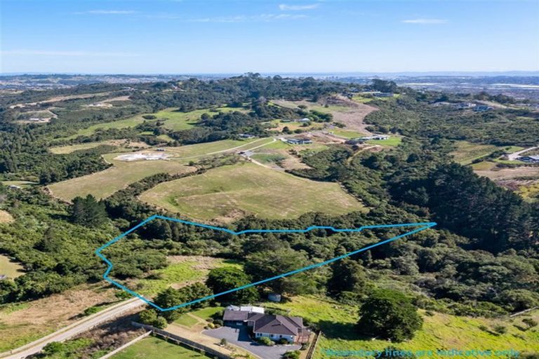 Photo of property in 395 Whitford Road, Whitford, 2571