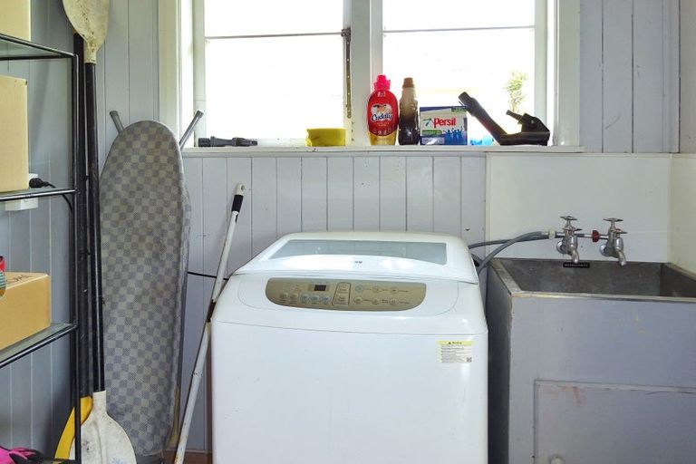 Photo of property in 5 Huntly Street, Foxton, 4814