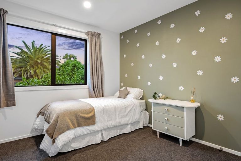 Photo of property in 165a Baker Street, New Brighton, Christchurch, 8083