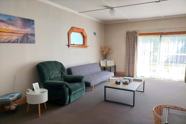 Photo of property in 10 Caulfeild Street, Ranfurly, 9332