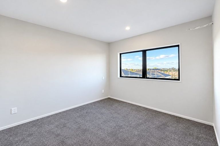 Photo of property in 22 Waimarie Road, Whenuapai, Auckland, 0618