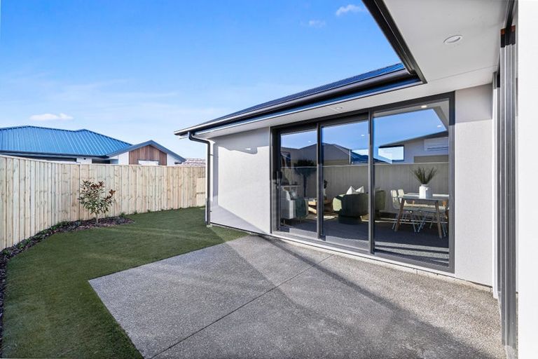 Photo of property in 10 Glendore Drive, Halswell, Christchurch, 8025