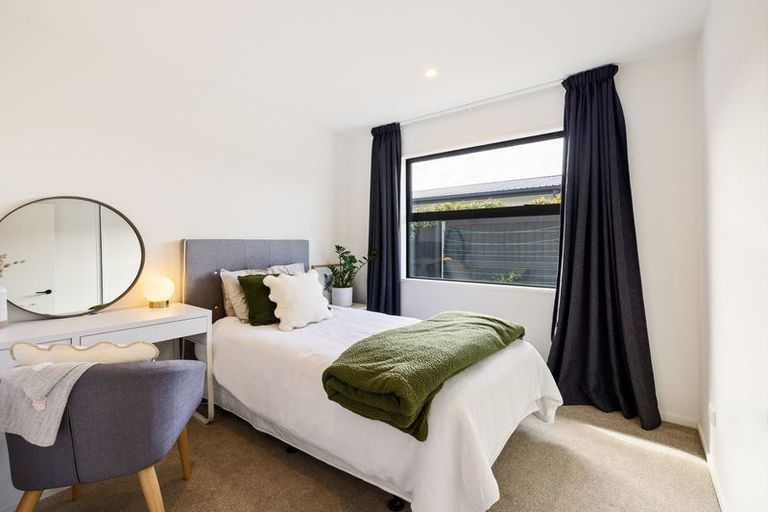 Photo of property in 32 Mckerrow Street, Marshland, Christchurch, 8083