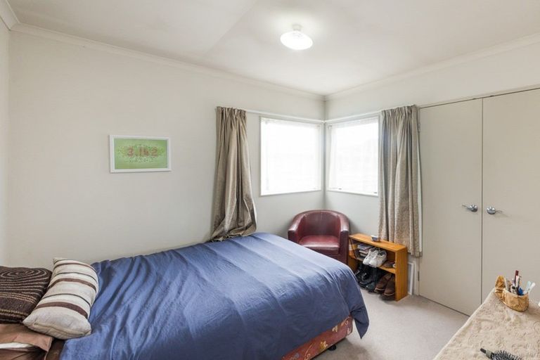 Photo of property in 986 Tremaine Avenue, Roslyn, Palmerston North, 4414