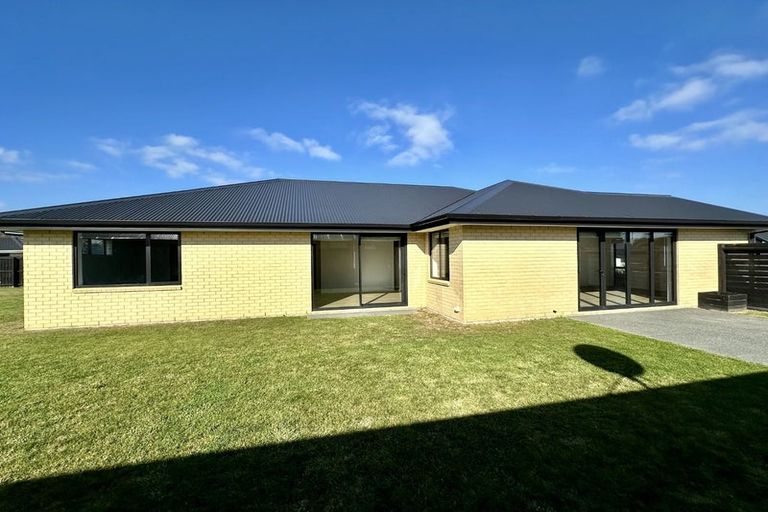 Photo of property in 10 Roxburgh Place, Tinwald, Ashburton, 7700
