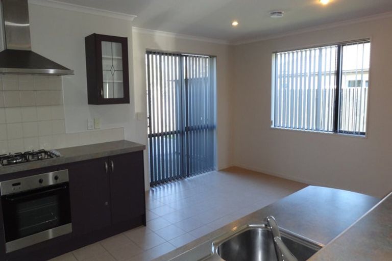 Photo of property in 19 Mataroa Place, Parklands, Christchurch, 8083
