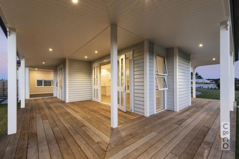 Photo of property in 7 Riverhead Point Drive, Riverhead, 0820