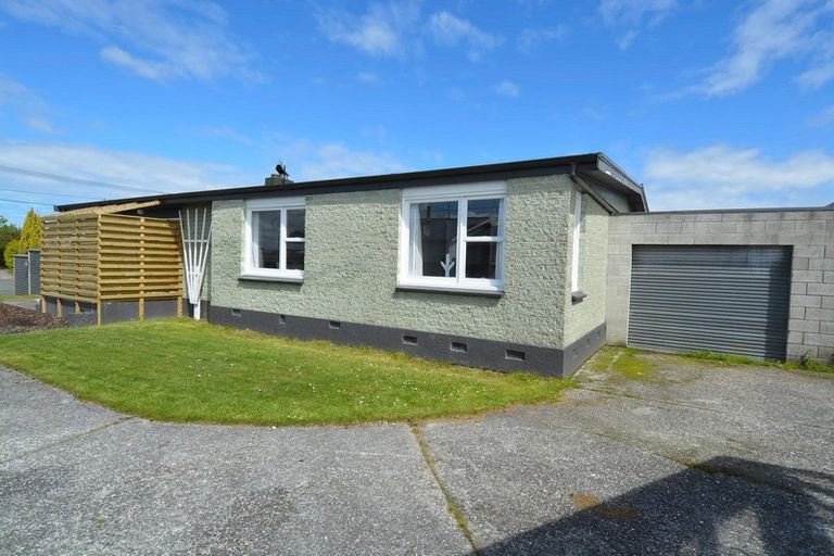 Photo of property in 72a Edinburgh Crescent, Waikiwi, Invercargill, 9810