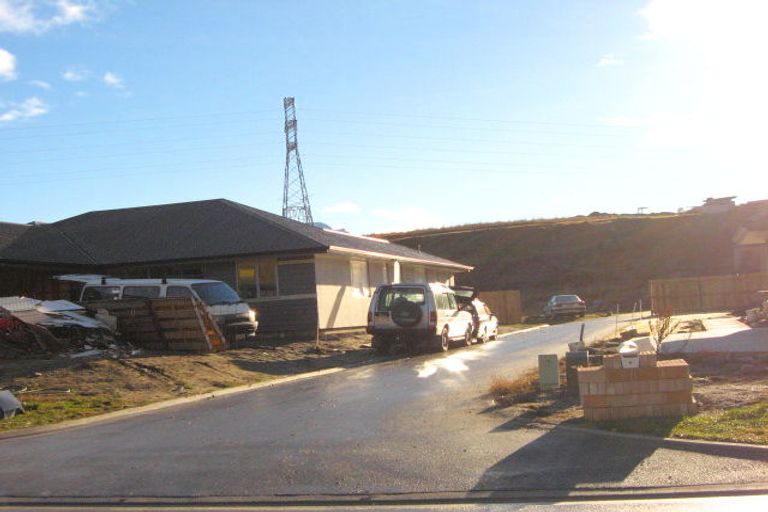 Photo of property in 8 Quill Street, Lake Hayes, Queenstown, 9304