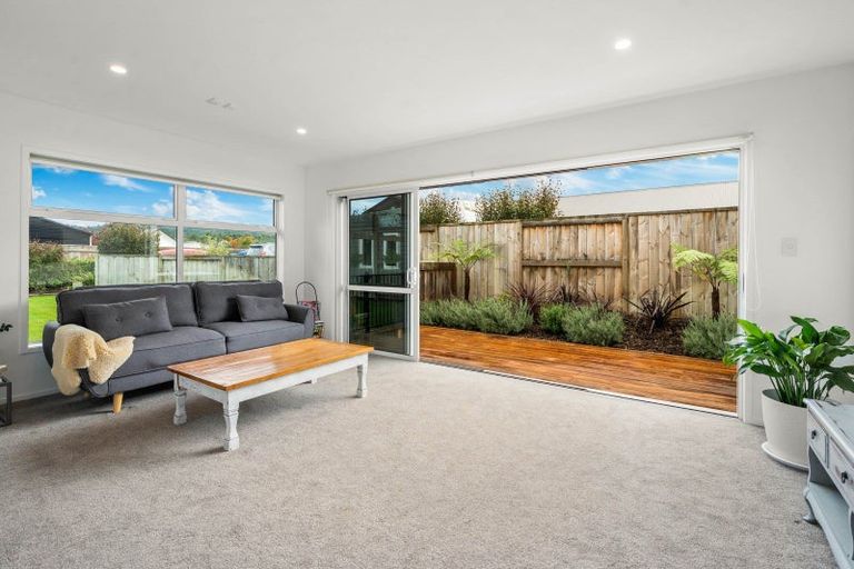 Photo of property in 69 Montgomery Crescent, Kinloch, Taupo, 3377