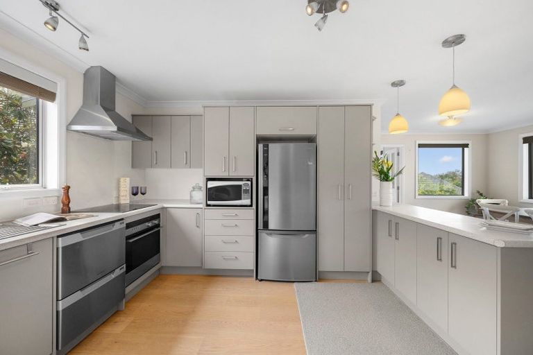 Photo of property in 16b Stephen Street, Johnsonville, Wellington, 6037