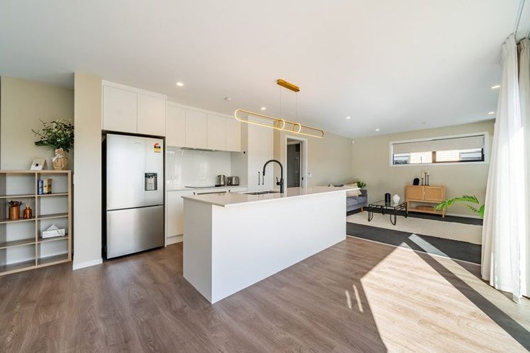 Photo of property in 74e Seddon Street, Wallaceville, Upper Hutt, 5018