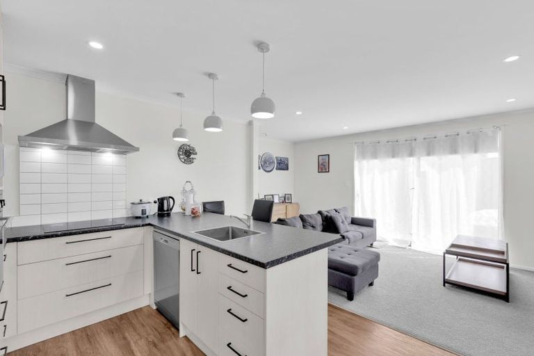 Photo of property in 6b Sunnyside Road, Nawton, Hamilton, 3200