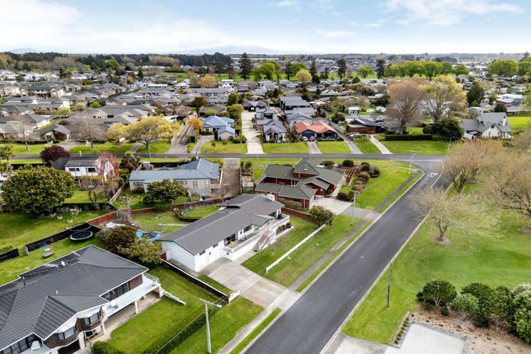 Photo of property in 4 Byron Street, Leamington, Cambridge, 3432