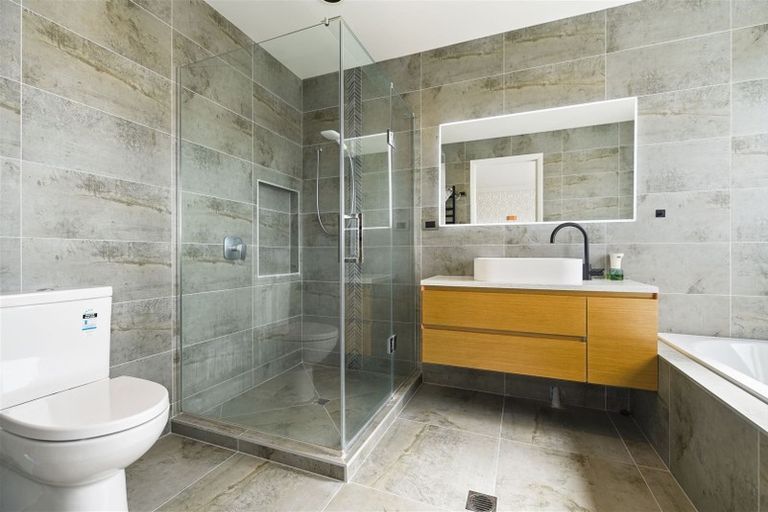 Photo of property in 15 Kemble Place, Flagstaff, Hamilton, 3210