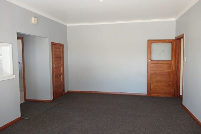 Photo of property in 24-26 Freyberg Street, Roslyn, Palmerston North, 4414