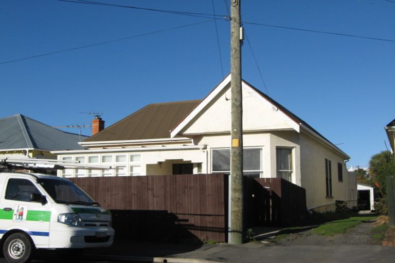 Photo of property in 12 Coughtrey Street, Saint Clair, Dunedin, 9012