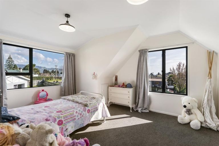 Photo of property in 4 Bishoprick Crescent, Te Puke, 3119