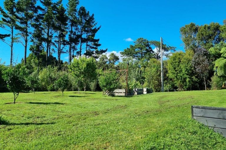 Photo of property in 1225 Frankley Road, Hurworth, New Plymouth, 4371
