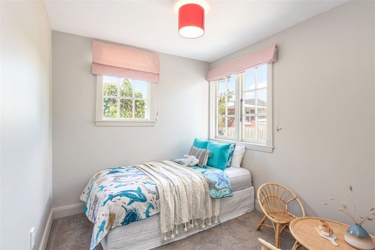 Photo of property in 105 Condell Avenue, Papanui, Christchurch, 8053