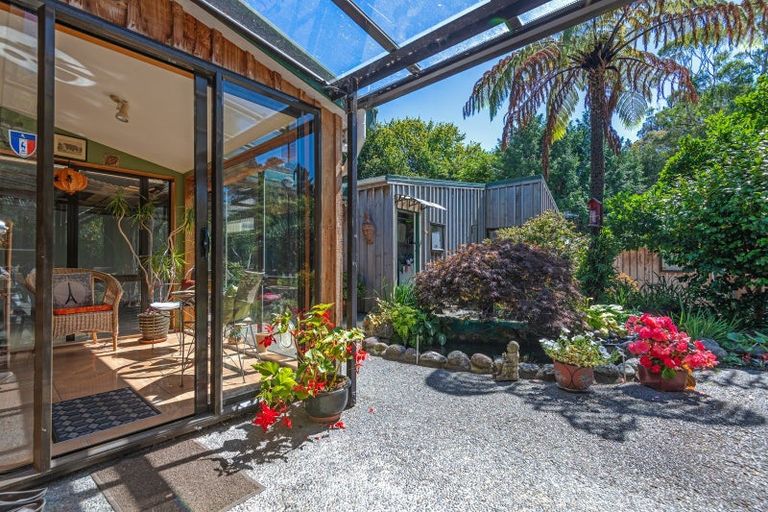 Photo of property in 138 Atawhai Road, Fitzherbert, Palmerston North, 4410