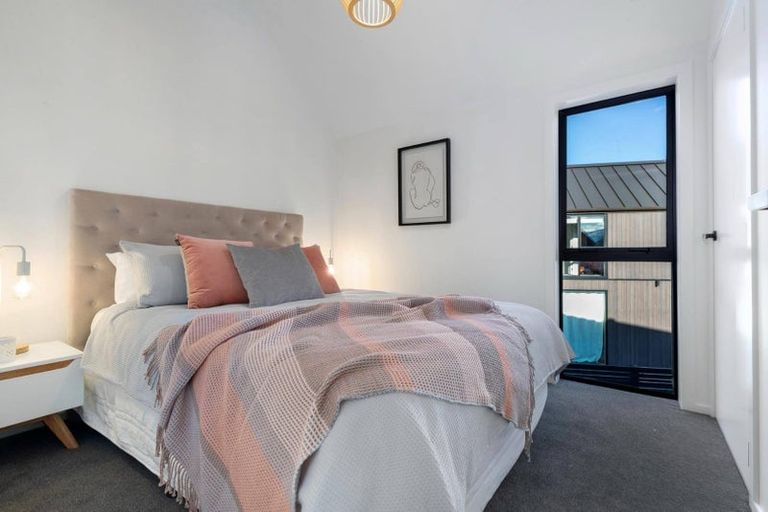 Photo of property in 4 Boulder Lane, Jacks Point, 9371