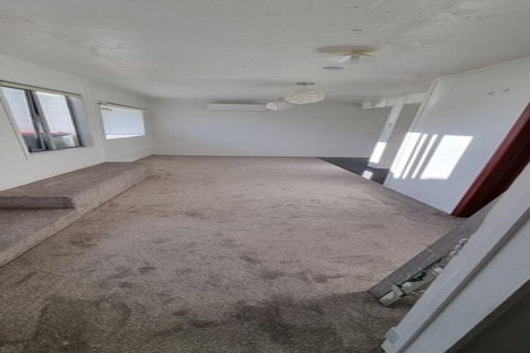 Photo of property in 9 Beaufort Place, Papatoetoe, Auckland, 2025