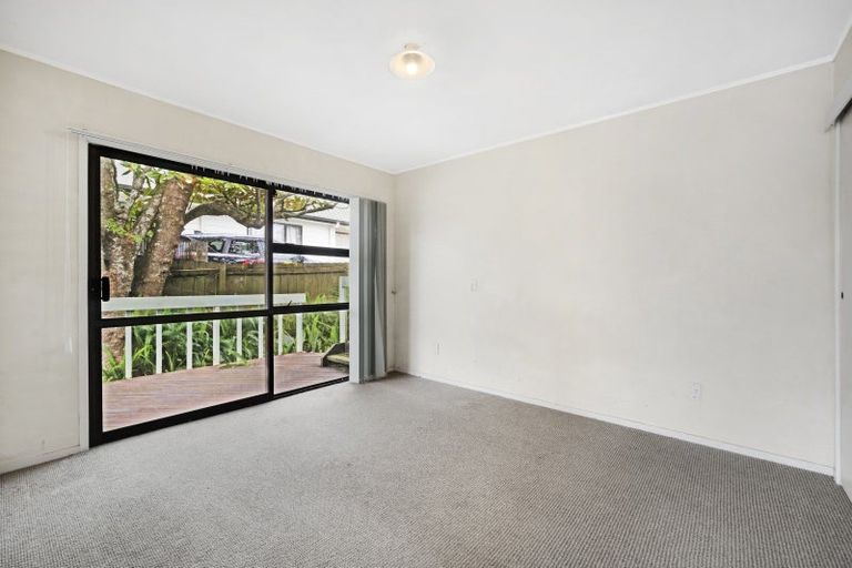 Photo of property in 1/57 Rodney Street, Howick, Auckland, 2014