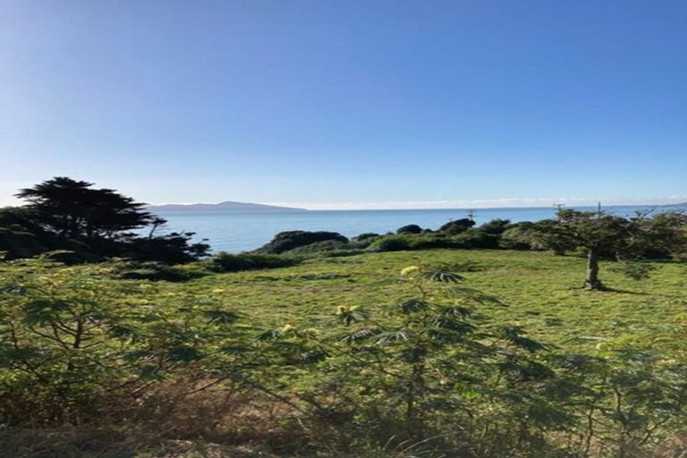 Photo of property in 5 Onepu Road, Pukerua Bay, 5026
