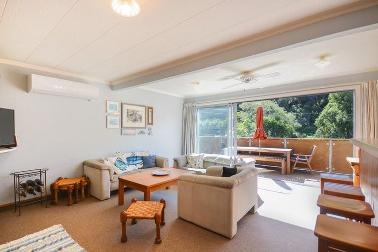 Photo of property in 52 Tikao Bay Road, Wainui, French Farm, 7582